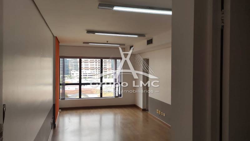 Conjunto Comercial aluguel Chácara Santo Antônio (Zona Sul) São Paulo - Referência LMC12